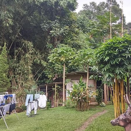 Homestay Triniti Lembang Exterior photo