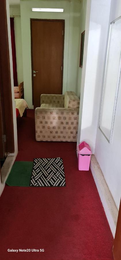 Homestay Triniti Lembang Exterior photo