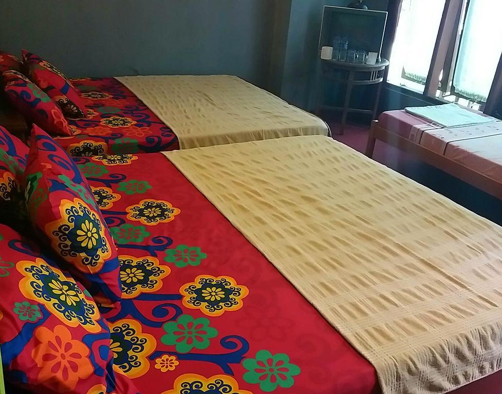 Homestay Triniti Lembang Exterior photo